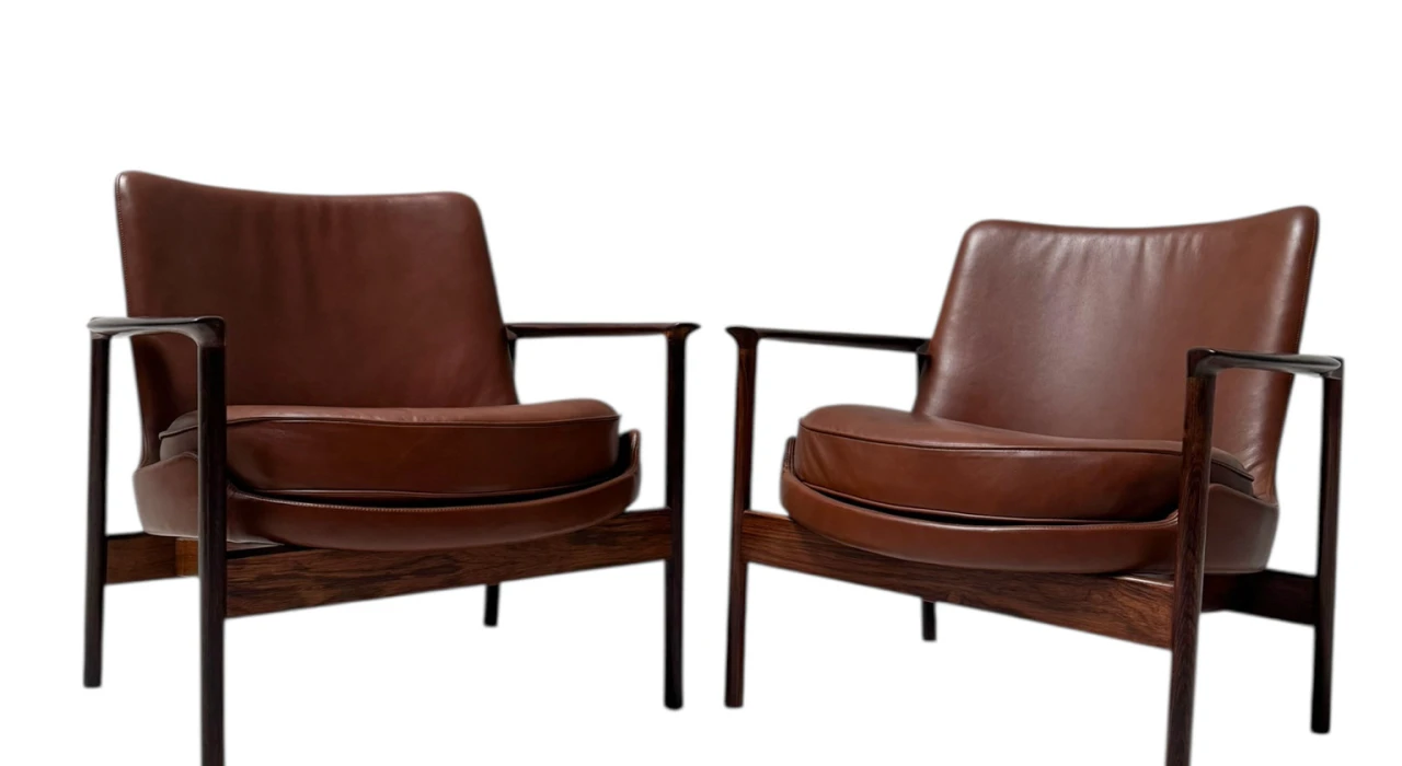 Two Mid-Century Modern Lounge Chairs by Ib Kofod-Larsen for Frõscher, 1970s